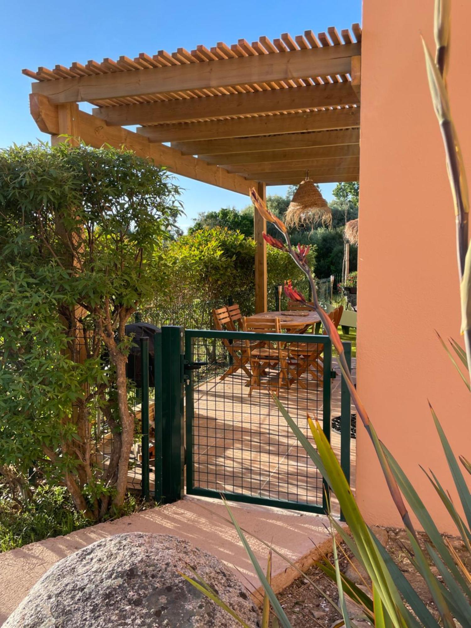 A Casa Di Lo Villa Lecci Exterior photo